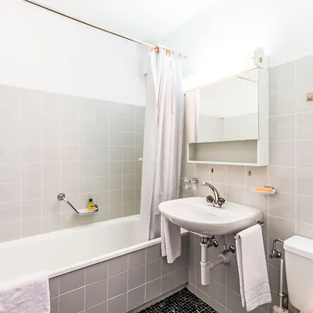 Apartment Val Signina 4-8 By Interhome דירה *