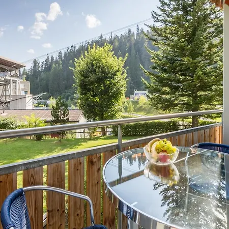 Homes - Val Signina 4-8 Apartament Laax
